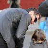 Hugh Jackman à la sortie de l'école pour récupérer sa petite Ava, à New York, le 18 mars 2010 !