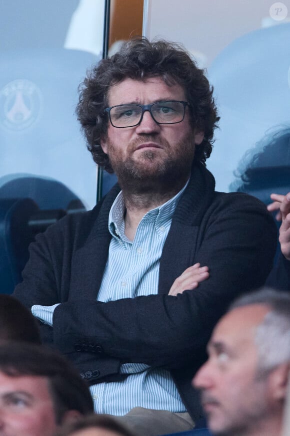 Olivier de Benoist - Célébrités dans les tribunes du match de Ligue 1 Uber Eats "PSG-Toulouse" (1-3) au Parc des Princes à Paris le 12 mai 2024. © Cyril Moreau/Bestimage