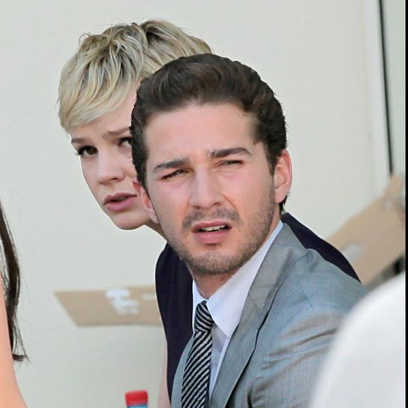 Ils venaient défendre le film "Wall Street : Money never sleeps".
Shia LaBeouf et Carey Mulligan - Photocall du film "Wall Street : Money never sleeps" au 63e Festival de Cannes en 2010.