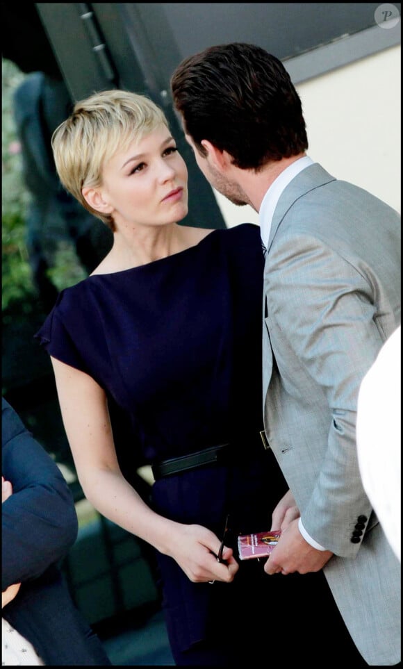 Shia LaBeouf et Carey Mulligan - Photocall du film "Wall Street : Money never sleeps" au 63e Festival de Cannes en 2010.