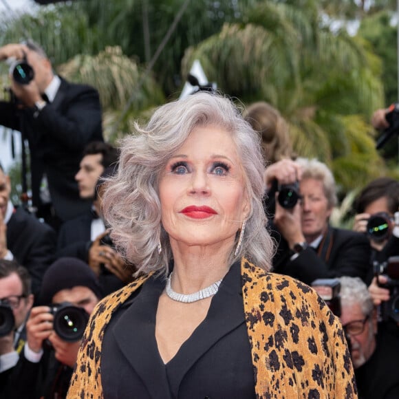 Jane Fonda - Montée des marches du film " Le deuxième acte " pour la cérémonie d'ouverture du 77ème Festival International du Film de Cannes, au Palais des Festivals à Cannes. Le 14 mai 2024 © Olivier Borde / Bestimage 