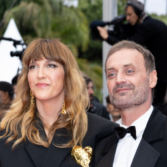 Daphné Burki, Augustin Trapenard - Montée des marches du film " Le deuxième acte " pour la cérémonie d'ouverture du 77ème Festival International du Film de Cannes, au Palais des Festivals à Cannes. Le 14 mai 2024 © Olivier Borde / Bestimage 