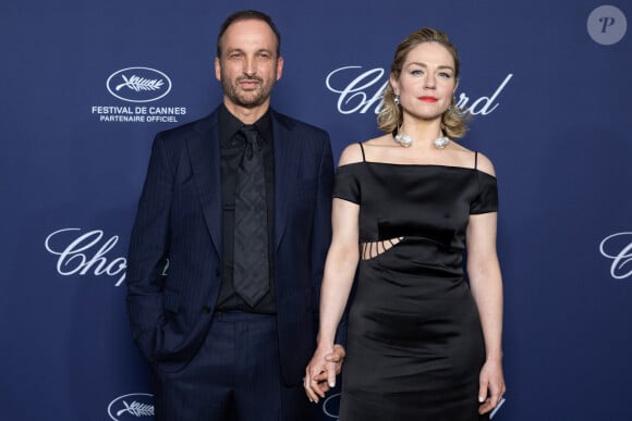 Michel Ferracci et sa femme Émilie Dequenne - Cérémonie du remise du Trophée Chopard au Carlton Beach à Cannes, lors du 76ème Festival International du Film de Cannes. Le 19 mai 2023 © Olivier Borde / Bestimage 