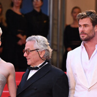 PHOTOS Chris Hemsworth et Elsa Pataky, couple superstar à Cannes : l'acteur bouscule le protocole, un écart largement pardonné