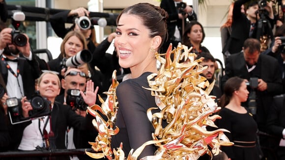 Festival de Cannes 2024 : Iris Mittenaere propose un look spectaculaire pour Furiosa, Elsa Zylberstein pas en reste