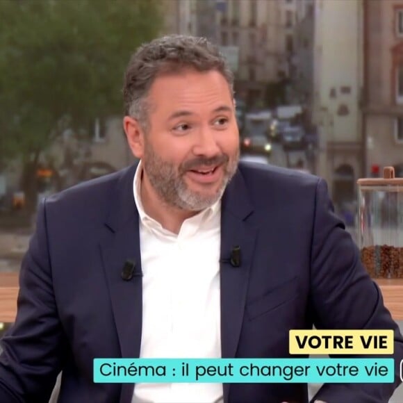 La chaîne a décidé de remanier l'équipe de sa matinale
Bruce Toussaint sur le plateau de "Bonjour !"