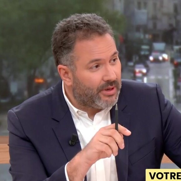 TF1 remanie "Bonjour !", la matinale de Bruce Toussaint
Bruce Toussaint sur le plateau de "Bonjour !"