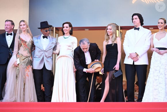 Adam Driver était très chic avec Francis Ford Coppola et sa petite fille Romy Mars.
Casting de "Megalopolis", Festival de Cannes. Photo : Doug Peters/PA Wire