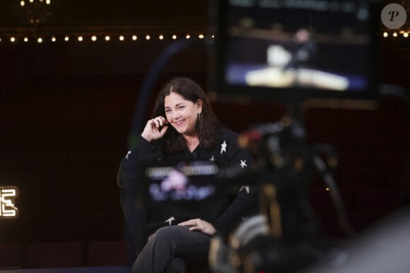 Exclusif - Cristiana Reali lors du tournage de l'émission "Sur scène avec" au théâtre des Bouffes Parisiens à Paris le 2 mai 2024. © Jack Tribeca / Bestimage