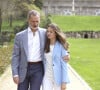 Amoureux, le couple apparait complice et fusionnel sur les photographies qui dévoilent également les magnifiques jardins historiques du Campo del Moro 
Le roi Felipe d'Espagne, la reine Letizia, leurs filles la princesse Leonor et la princesse Sofia posent à l'occasion de leur 20 ème anniversaire de mariage - Madrid le 17 mai 2024 © Casa de S.M. El Rey / Bestimage 