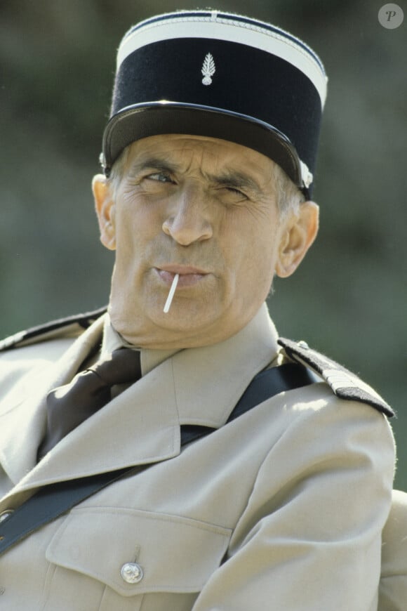 Archives - No Web - En France, Louis de Funès sur le tournage du film "Le Gendarme et les gendarmettes en novembre 1982 