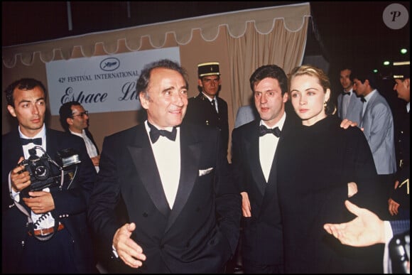 Claude Brasseur, Daniel Auteuil et Emmanuelle Béart au Festival de Cannes en 1989.