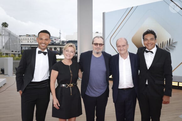 Exclusif - Mohamed Bouhafsi, Anne-Elisabeth Lemoine, Gary Oldman, Pierre Lescure, Patrick Cohen sur le plateau de l'émission "C à vous" le 20 mai 2014 lors du 77ème Festival International du Film de Cannes pour une diffusion le 21 mai. © Jack Tribeca / Bestimage 