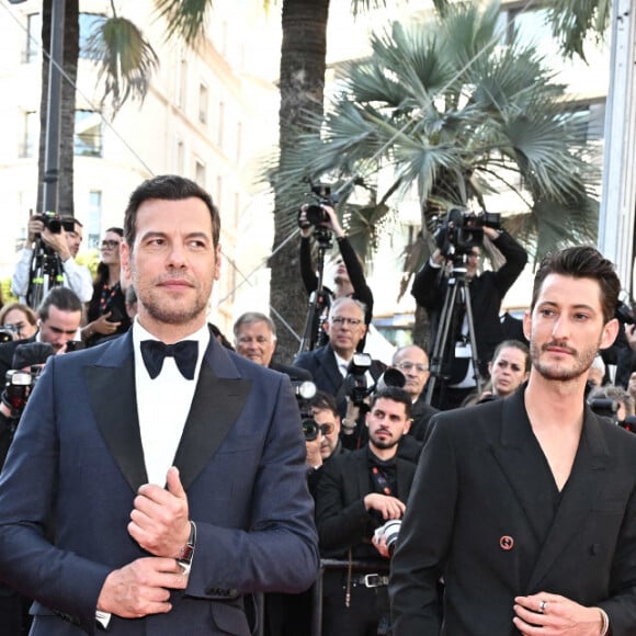 Pierfrancesco Favino, Anais Demoustier, Pierre Niney, Julie de Bona et Alexandre de La Patellière - Montée des marches du film 'Le Comte De Monte-Cristo' le 22 mai 2024 à Cannes, France. Photo : David Niviere/ABACAPRESS.COM