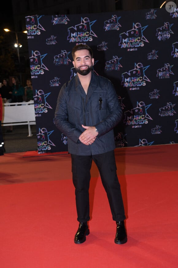 Kendji Girac au photocall de la 24ème édition des "NRJ Music Awards (NMA)" au Palais des Festivals à Cannes le 18 novembre 2022. © Rahid Bellak / Bestimage