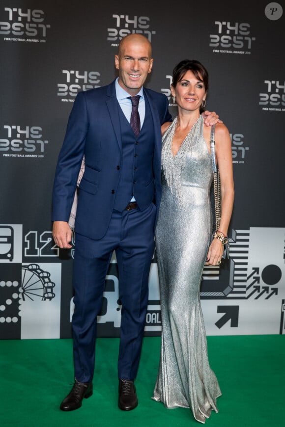 Zinedine Zidane et sa femme Véronique - Les célébrités arrivent à la cérémonie des Trophées Fifa 2018 au Royal Festival Hall à Londres, Royaume Uni, le 25 septembre 2018. © Cyril Moreau/Bestimage