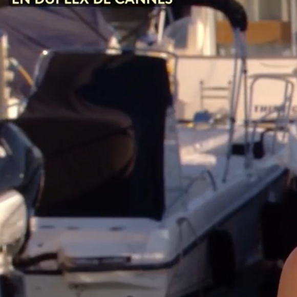 Le look d'Anne-Elisabeth Lemoine fait sensation auprès de l'équipe de "C à vous", le 23 mai 2024, sur France 5