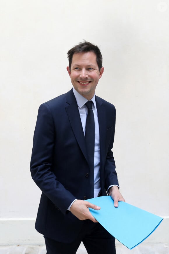 Conférence de presse de François-Xavier Bellamy suite au discours sur l'Europe du président à La Sorbonne, au siège des Républicains, Paris, le 25 avril 2024. © Stéphane Lemouton / Bestimage