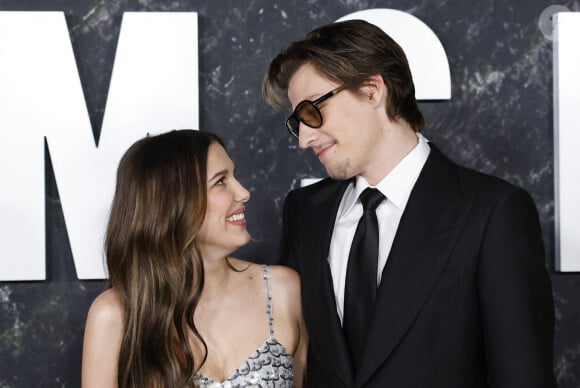 Millie Bobby Brown et Jake Bongiovi arrivent sur le tapis rouge de la première new-yorkaise de "Damsel" de Netflix au Paris Theater le 1er mars 2024 à New York. John Angelillo/UPI/ABACAPRESS.COM