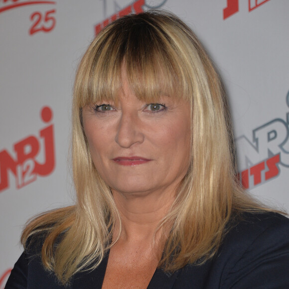 Christine Bravo s'en prend aux installations parisiennes
 
Christine Bravo - Conférence de presse de la grille de rentrée des chaînes NRJ12, NRJ Hits et Chérie 25 à la Cour du Marais à Paris.