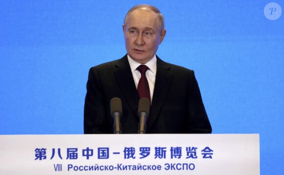 Cet incident s'est produit alors que la Russie est en train d'attaquer la deuxième plus grande ville d'Ukraine
Vladimir Poutine en visite en Chine le 17 mai 2024