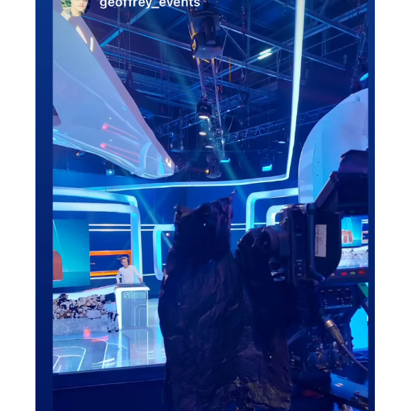 "De l'émotion, du sourire et du kiff jusqu'au bout", a-t-il écrit sur Instagram
Derniers jours de tournage de "Slam" pour Cyril Féraud
