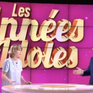 Première émission "Les Grands du Rire" présentée par Bernard Montiel et Isabelle Morizet et diffusée le 1er juin sur C8 avec comme invitée Anne Roumanoff.