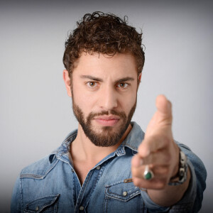 Le jeune homme, âgé de 34 ans, était recherché depuis plus de deux mois à la suite d'un délit routier.
Photo d'archives datée du 16 avril 2018 de l'acteur Marwan Berreni. Le corps de l'acteur de "Plus Belle la vie" a été retrouvé jeudi 12 octobre dans une ferme abandonnée à Corcelles-en-Beaujolais, a annoncé vendredi le procureur de la République de Villefranche-sur-Saône. Il avait disparu le 4 août à la suite d'un accident de voiture. Pascal Baril/ABACAPRESS.COM