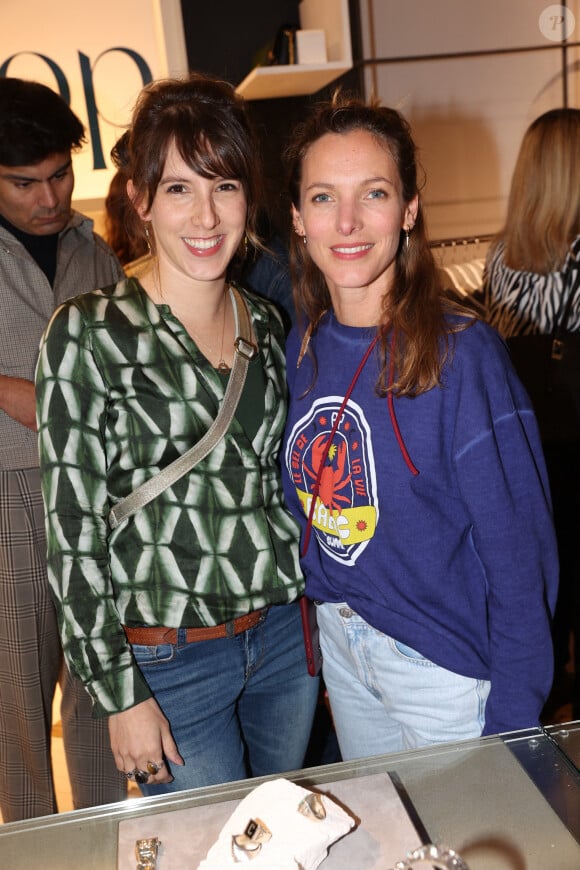 Léa François et Elodie Varlet à la soirée d'ouverture du Pop Up Store "YourBOND.shop" à Paris, France, le 4 avril 2023. Jérôme Dominé/ABACAPRESS.COM