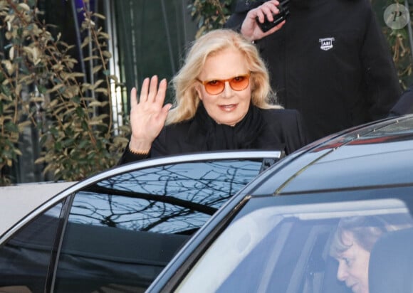 Sylvie Vartan, invitée de M.Drucker, arrive au studio Gabriel pour l'enregistrement de l'émission Vivement Dimanche, Paris, le 18 mars 2019.