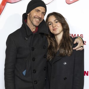 Calogero avec sa fille Nina - Avant-première mondiale du film "Napoléon" à la Salle Pleyel à Paris le 14 novembre 2023. © Olivier Borde / Bestimage 