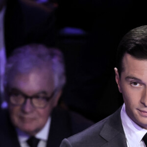 Jordan Bardella, Rassemblement Nationale - Les principales têtes de liste aux élections européennes débattent sur le plateau de télévision CNEWS, présentés par Laurence Ferarri et Pierre de Vilno, Paris, le 30 mai 2024. © Stéphane Lemouton / Bestimage 