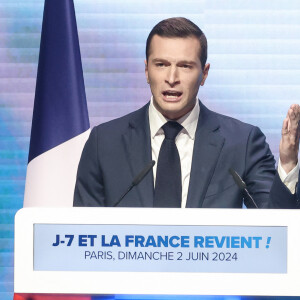 Jordan Bardella est pour rappel tete de liste de son parti pour ces élections.
Meeting des élections européennes de Jordan Bardella, président du Rassemblement national (RN), au dôme de Paris, le 2 juin 2024. © Stéphane Lemouton / Bestimage 