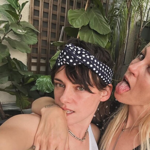 Kristen Stewart et sa fiancée l'actrice Dylan Meyer.© Instagram Dylan Meyer (@spillzdylz)