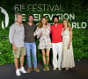 D'après les rumeurs, il y aurait une mauvaise ambiance en coulisses.
Fabrice Deville, Hubert Benhamdine, Marie-Gaëlle Cals, Folco Marchi et Nadia Fossier - Photocall de la série télé "Un si grand soleil" du 61ème Festival de Télévision de Monte Carlo au Grimaldi Forum, le 19 juin 2022. © Bruno Bebert/Bestimage