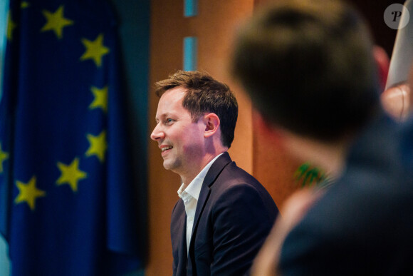 Le candidat tête de liste Les Républicains (LR) pour les élections européennes François-Xavier Bellamy lors d'une réunion publique pour la campagne des élections européennes à Saint-Malo, Ille-et-Vilaine, France, le 17 mai 2024. Yannick Billioux/ABACAPRESS.COM