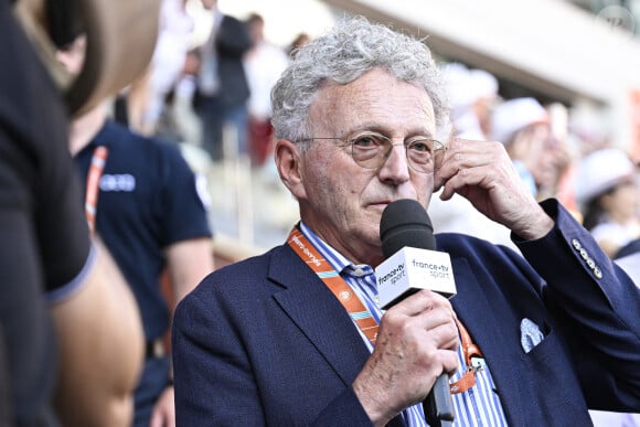 Nelson Monfort pendant les Internationaux de France, tournoi de tennis du Grand Chelem, le 6 juin 2023 au stade Roland Garros à Paris. Victor Joly/ABACAPRESS.COM