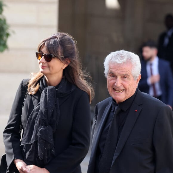 Claude Lelouch et sa femme Valérie Perrin - Dîner d'état en l'honneur du président des Etats-Unis et sa femme au palais de l'Elysée à Paris, à l'occasion de leur visite officielle en France. Le 8 juin 2024 © Jacovides-Moreau / Bestimage 