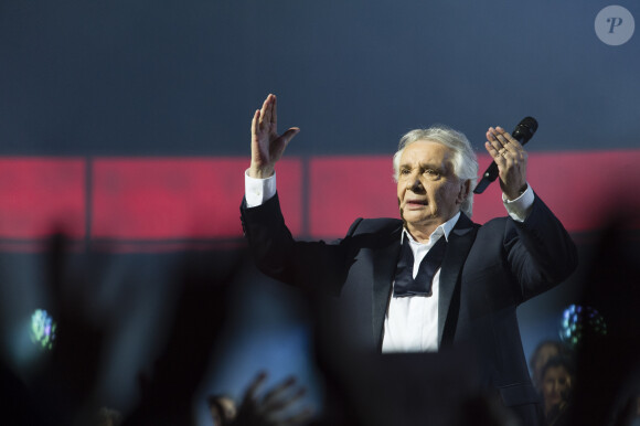 Exclusif - Michel Sardou - Ultime concert de Michel Sardou pour la dernière date de son spectacle "La dernière danse" à la Seine Musicale à Boulogne-Billancourt le 11 avril 2018. Le chanteur a rassemblé plus de 400 000 spectateurs pour une tournée de 82 concerts. © Pierre Perusseau/Bestimage 