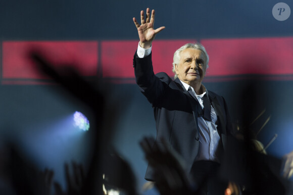 Exclusif - Michel Sardou - Ultime concert de Michel Sardou pour la dernière date de son spectacle "La dernière danse" à la Seine Musicale à Boulogne-Billancourt le 11 avril 2018. Le chanteur a rassemblé plus de 400 000 spectateurs pour une tournée de 82 concerts. © Pierre Perusseau/Bestimage 