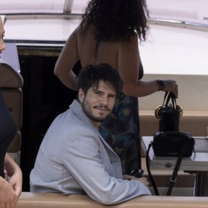 Et on imagine qu'ils ne regretteront pas d'être venus jusqu'à Capri ! 
Adèle Exarchopoulos et François Civil - Arrivées au défilé de mode Jacquemus Cruise "La Casa" à la Casa Malaparte à Capri, Italie, le 10 juin 2024. © Borde-Da Silva/Bestimage 