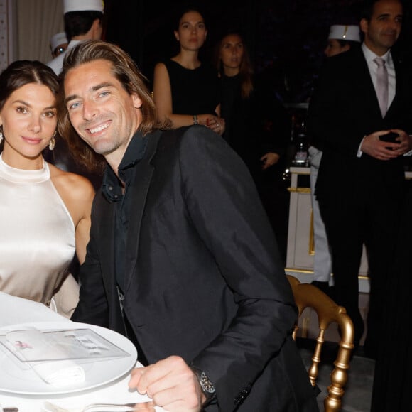 Exclusif - Camille Lacourt et sa compagne Alice Detollenaere - Hotel Peninsula poursuit son engagement dans la lutte contre le cancer du sein à l'occasion de la campagne annuelle mondiale Octobre Rose avec la soirée de gala au profit de l'association "Europa Donna France". Paris, le 29 septembre 2022 © Christophe Clovis-Rachid Bellak / Bestimage 