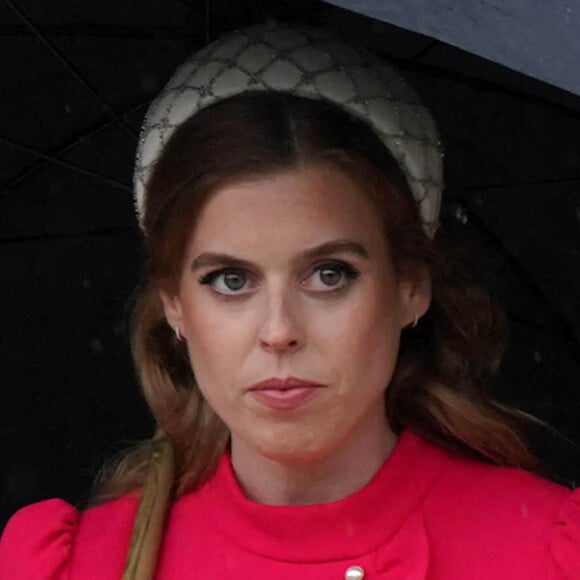 La princesse Beatrice d'York a appris comment était mort son premier petit ami. 
La princesse Beatrice d'York lors de la "Garden Party du Souverain" au palais de Buckingham à Londres. 
