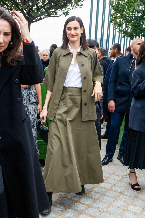 Adieu les galettes au quinoa et bonjour les tripes et le cassoulet.
Nine Marie d'Urso - Arrivées au défilé Christian Dior mode femme automne / hiver 2024-2025 lors de la Fashion Week de Paris (PFW), au jardin des Tuileries, à Paris, France, le 27 février 2024. © Christophe Clovis/Bestimage 