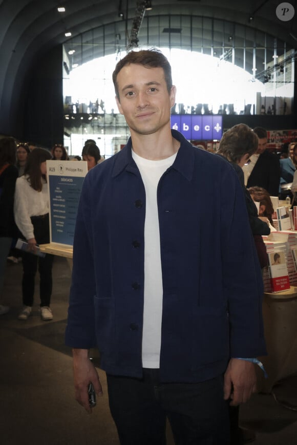 Hugo Clément lors du Festival du Livre de Paris , France, le 12 avril 2024. © Jack Tribeca / Bestimage