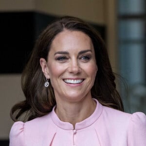 Et elle est loin d'être la seule à trépigner d'impatience !
Catherine (Kate) Middleton, princesse de Galles, lors d'une visite pré-inaugurale du "Young V&A" à Bethnal Green, dans l'est de Londres, le 28 juin 2023. L'ouverture au public est prévue le 1er juillet 2023. 