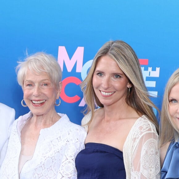 Alison Arngrim, Leslie Landon, Karen Grassle, Wendi Lou Turnbaugh, Melissa Sue Anderson, Matthew Loborteaux - Photocall de la série "La petite maison dans la prairie" lors de la 63ème édition du Festival de Télévision de Monte-Carlo, le 15 juin 2024. © Denis Guignebourg/Bestimage  Celebrities during the 63rd edition of the Monte-Carlo Television Festival. June 15th, 2024. 