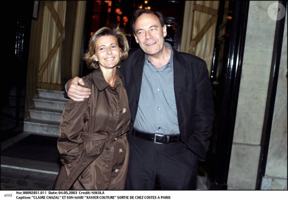 "CLAIRE CHAZAL" ET SON MARI "XAVIER COUTURE" SORTIE DE CHEZ COSTES A PARIS "PLAN SERRE" FEMININ HOMME 