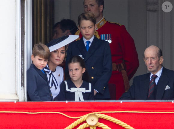 Kate Middleton, princesse de Galles, le prince George, le prince Louis et la princesse Charlotte - Les membres de la famille royale britannique lors de la parade militaire "Trooping the Colour" à Londres le 15 juin 2024 © Bestimage