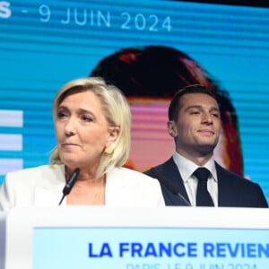 Marine Le Pen - Elections europeennes: soirée électorale de Jordan Bardella au parc floral - Pavillon chesnaie du Roy. La liste RN de Jordan Bardella arrive en tete avec 32% des suffrages, selon les premieres estimations. © Lionel Urman / Panoramic / Bestimage 